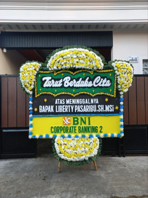Papan Bunga Duka di Pinrang