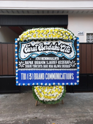 Papan Bunga Duka di Pinrang